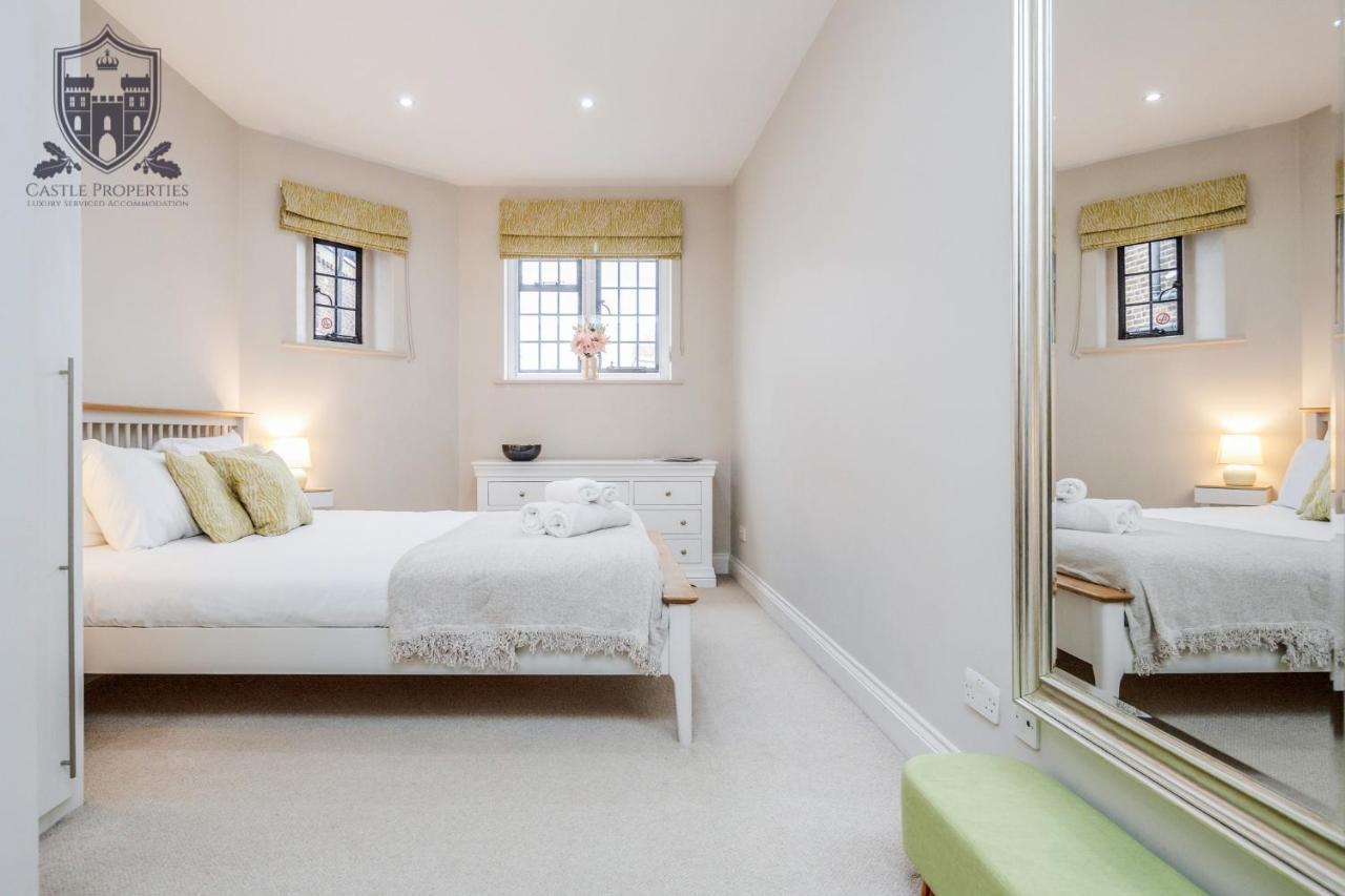Castle Properties:Eton-The College Windsor Exterior photo